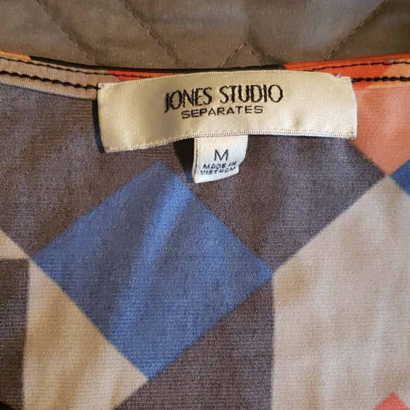 Colorful patterned Jones Studio shell - Picture 2 of 4